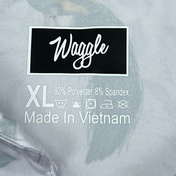 Waggle Polo Shirt Women's XL White Peacocking Bird AOP Golf Athletic Wicking Top - Picture 2 of 9